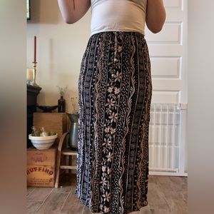 Vintage 90’s maxi skirt